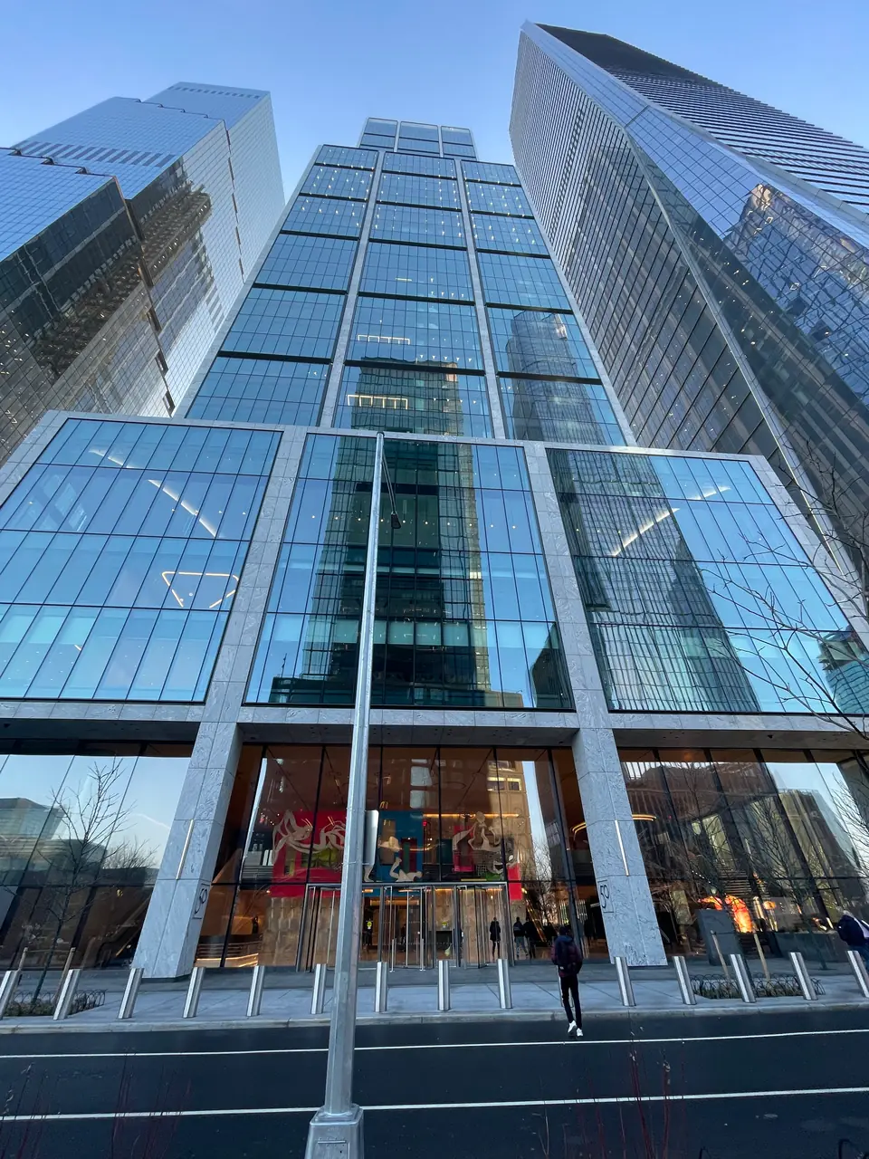 BlackRock's 50 Hudson Yards headquarters in New York, where the asset manager runs the infrastructure investment platform that financed the Meta El Paso joint venture. (Wikipedia)